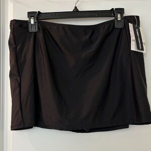 24th & Ocean Swim Skirt / NWT